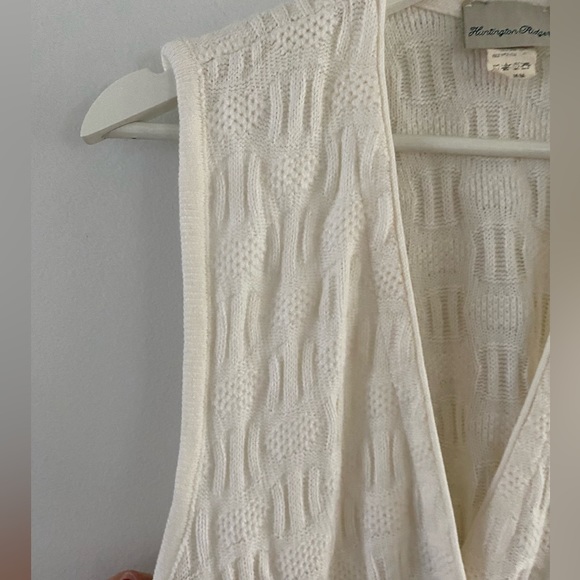 70s/80s Off White 'Grandpa' Style  Knit Sweater Vest - S-M - Picture 5 of 6